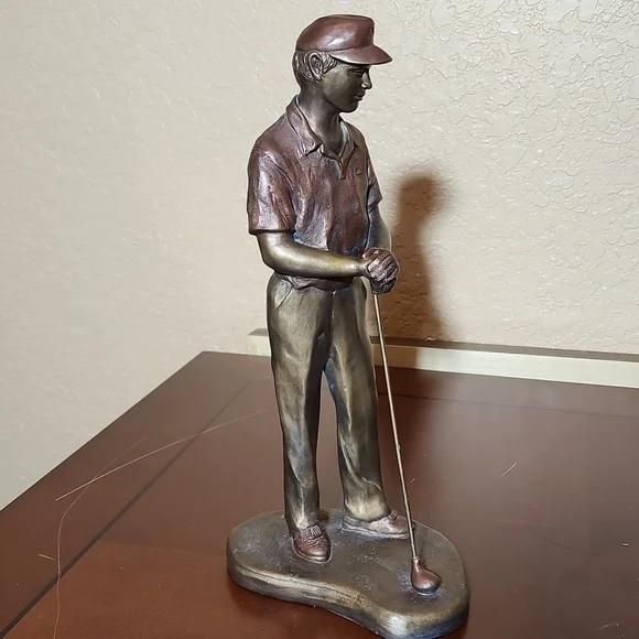 VINTAGE ALICE HEATH GOLF OUTING II FIGURINE - Picture 2 of 7